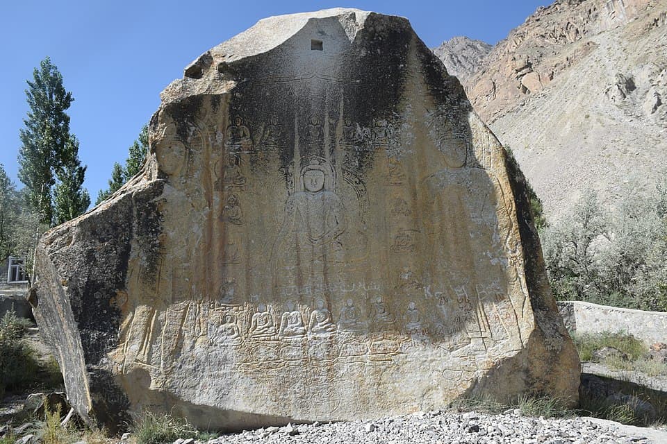 Manthal Buddha Rock